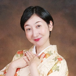 東家 千春