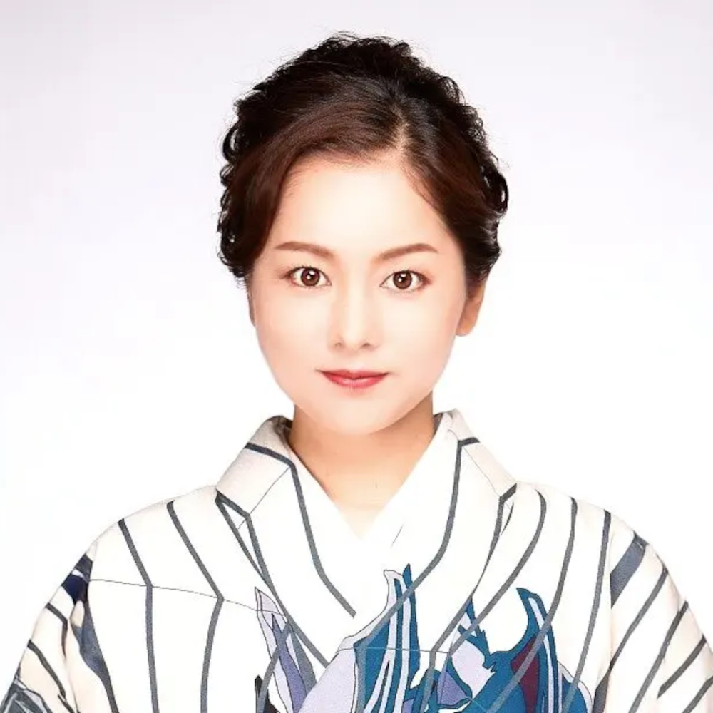 好奇心が切り開く、新しい講談の世界　一龍斎貞奈（前編）